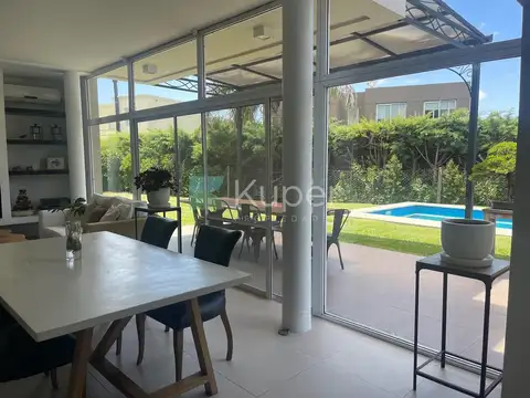 Casa en Venta en Santa Clara, USD 330.000