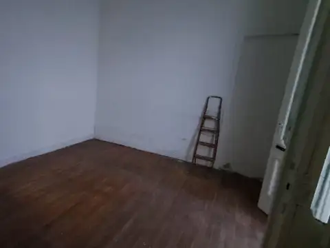 Depto Tipo Casa 4 ambientes con 1 baño