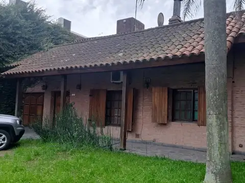 Casa en Venta en Benavidez, USD 200.000