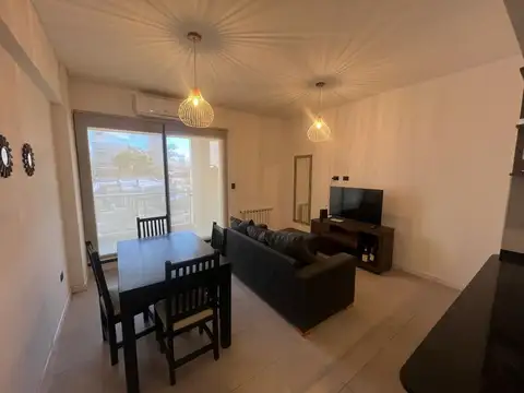 Departamento en Alquiler en Zarate, $ 850.000