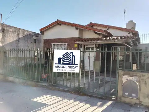 Casa en venta 3 ambientes. Barrio Parque