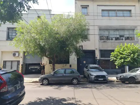 Galpón en alquiler en Paternal