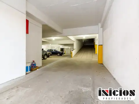 Cochera en Venta Cubierta