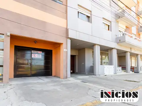 Hipolito Yrigoyen 400