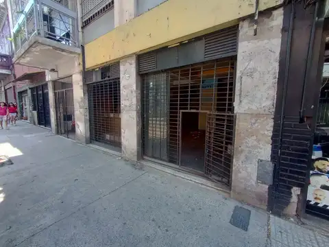 Local en Alquiler en Constitucion, $ 350.000
