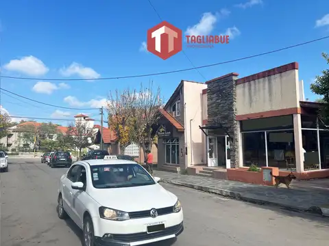 VENDE - LOCAL COMERCIAL EN EL CORAZÓN DE MERLO, SAN LUIS.