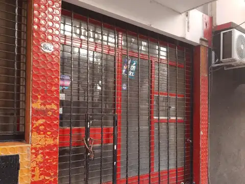 Local en Venta en La Lucila-Vias/Maipu, USD 95.000