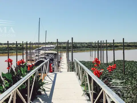 Azahares del Paraná. Fighiera