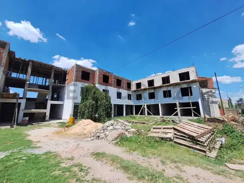 VENTA Departamento 2 Ambientes en PABLO NOGUES - COMPLEJO