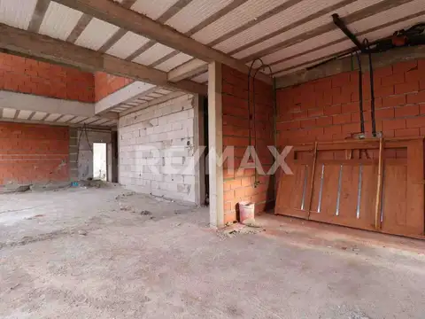 VENTAS CASA BARRIO CERRADO CANALES DE PLOTTIER