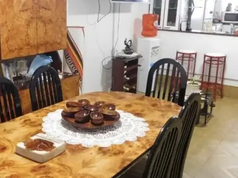 General González Balcarce 1400