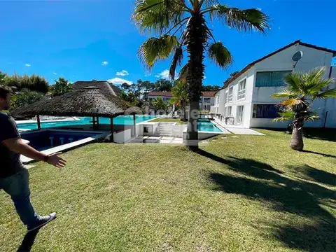 UY-MD1-2 PUNTA DEL ESTE