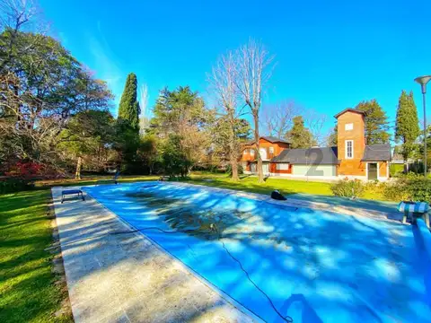 Casa en Venta en City Bell, USD 1.500.000