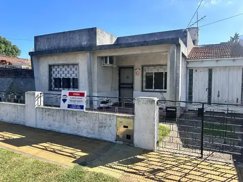 Casa en Venta en Don Torcuato, USD 127.000
