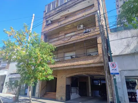 ALQ 3 AMBIENTES CON COCHERA EN SAN ISIDRO