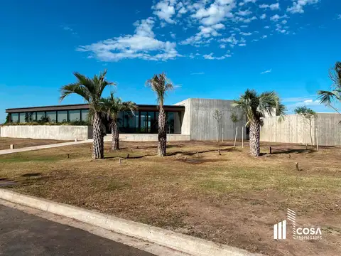 Terreno en Venta 22  mts Frente