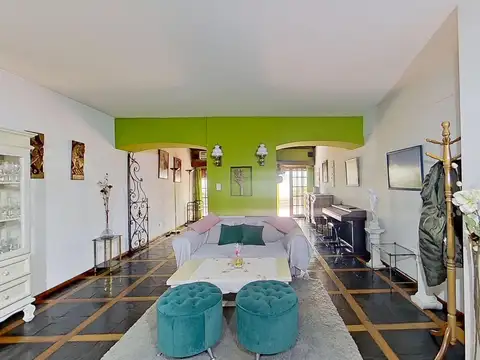 Departamento 4 ambientes con 2 baños