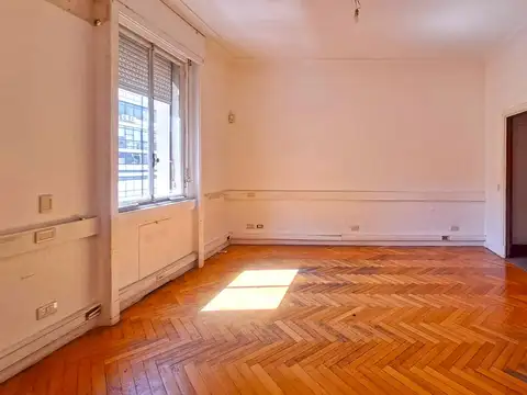 Oficina en Alquiler al Noreste