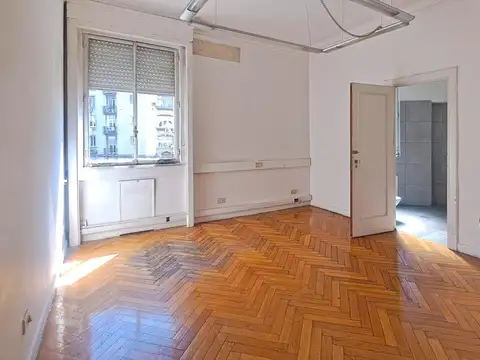 Av Cordoba 1184 , Piso 3