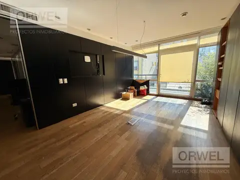 Oficina en Alquiler al Norte