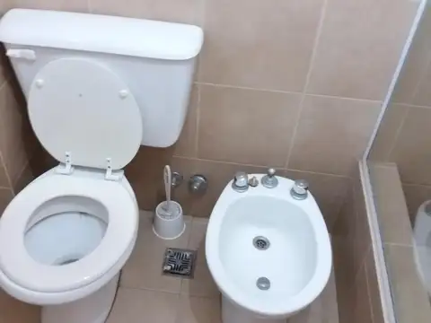 Departamento en Alquiler en Villa Ballester, $ 1.150.000