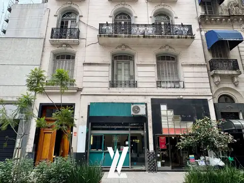 Marcelo T. de Alvear al 800