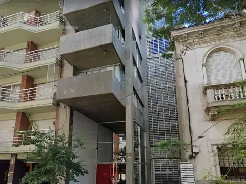 2 cocheras edificio OBRING Paraguay 166