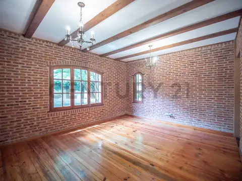 Casa en Alquiler en City Bell, $ 2.800.000