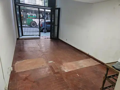ALQUILER - LOCAL - RECOLETA