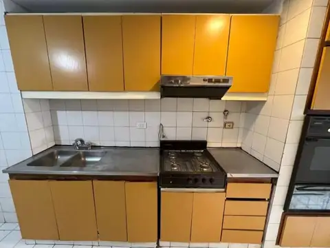 Departamento en venta - 4 ambientes c/ dependencia- Palermo