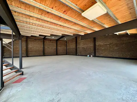 Local en Alquiler en Pueblo Esther, $ 3.000.000