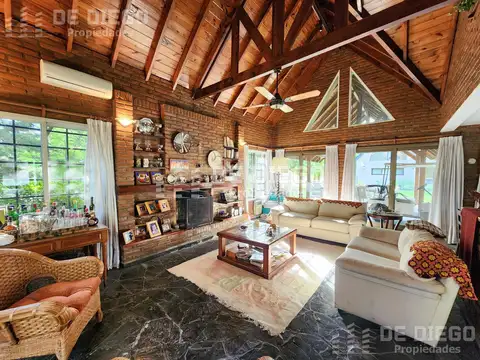 Casa en Venta de 5 dormitorios