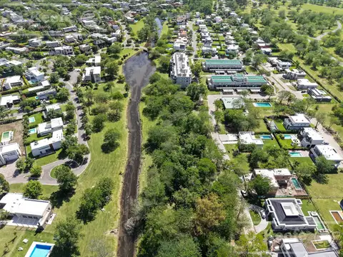 Lote al agua en venta Fincas de Hudson