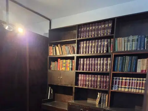 Oficina en Venta, Centro Comercial Calle 8, La Plata