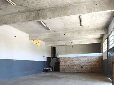 Galpon en Alquiler A Estrenar