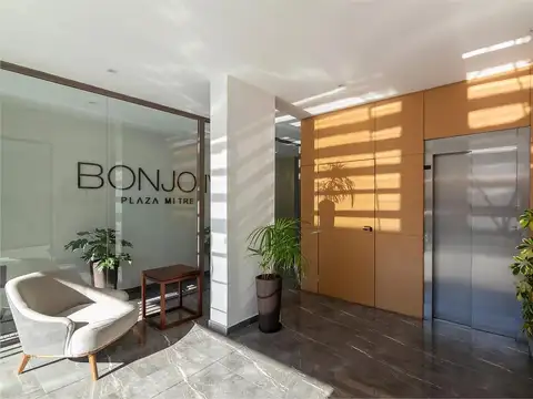 HIPOLITO YRIGOYEN 2500