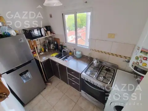 Departamento 3 ambientes con 2 baños