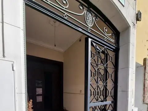 Irigoyen Freyre al 2600