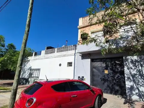 Departamento PH  en Venta en Villa Raffo, Tres de Febrero, G.B.A. Zona Oeste