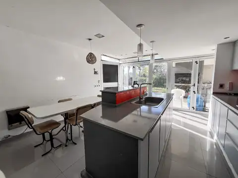 Casa en Venta en Roldan, USD 82.000