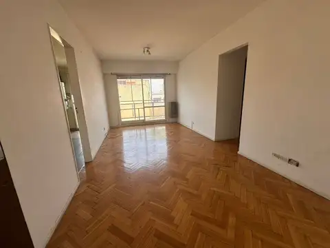 Alquiler de Dto 3 amb en Constitucion