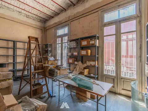 Casa 6 ambientes con 2 baños