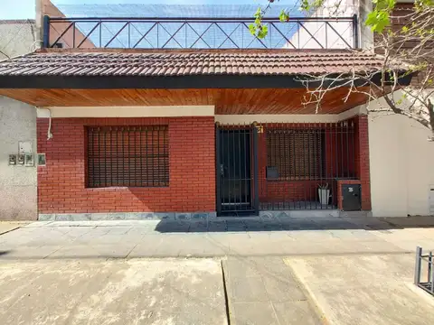 PH 3 ambientes en venta en Villa Maipú, muy bueno