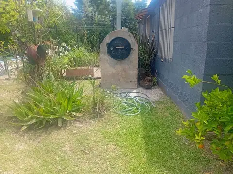 Casa 7 ambientes con 1 baño