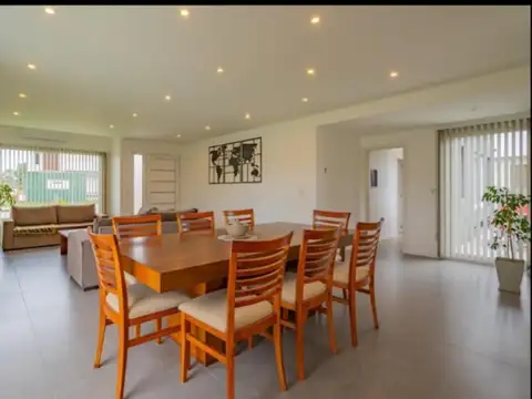 Casa en Venta en Tierras Del Mar, USD 228.000