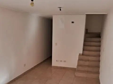 EXCELENTE DEPARTAMENTO EN ALQUILER - ITUZAINGO