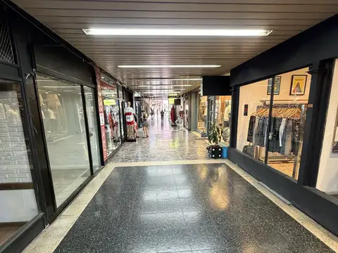 Local en Alquiler Galeria