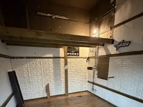 Local en Alquiler en Moron, $ 520.000