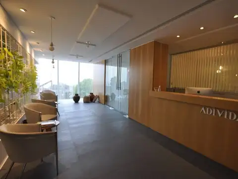 Oficina en Venta en Olivos, USD 790.000