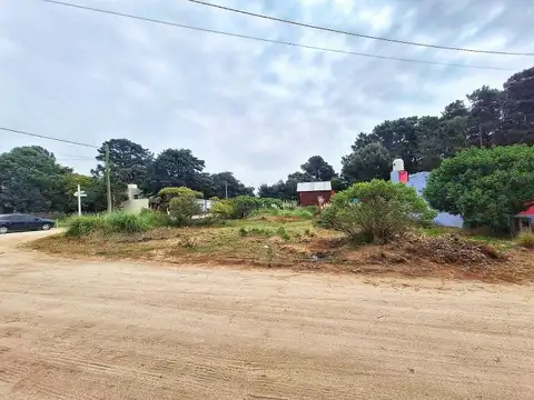 Miramar y 39, Mar Azul, Villa Gesell , Piso 0